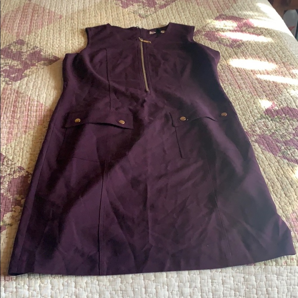 Cute sleeveless purple dress.